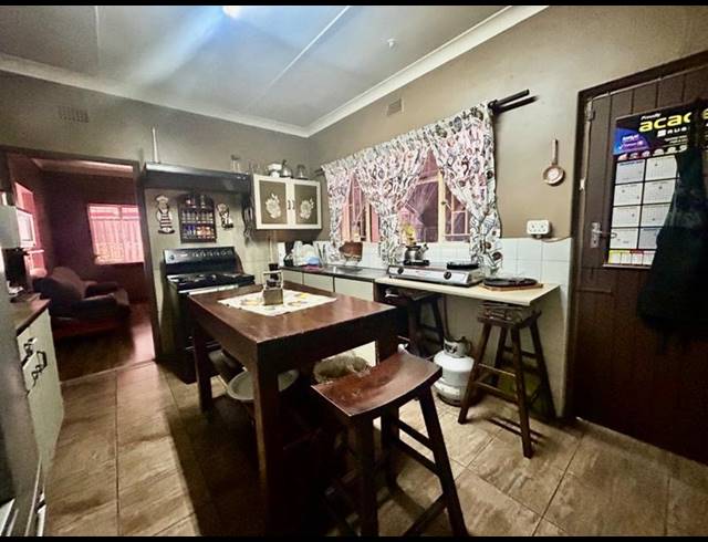 3 BEDROOM HOUSE FOR SALE IN VANDERBIJLPARK SW 1